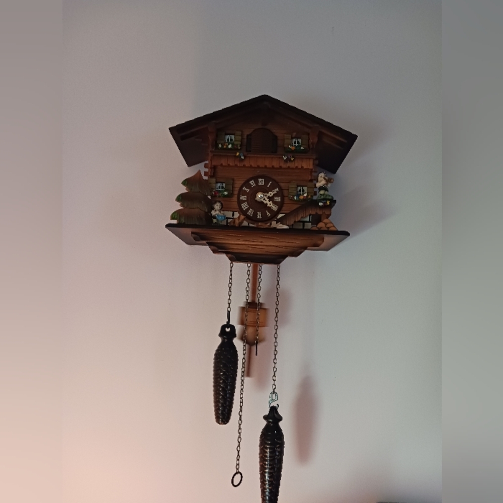 Cuckoo Clock made in Englster, Germany